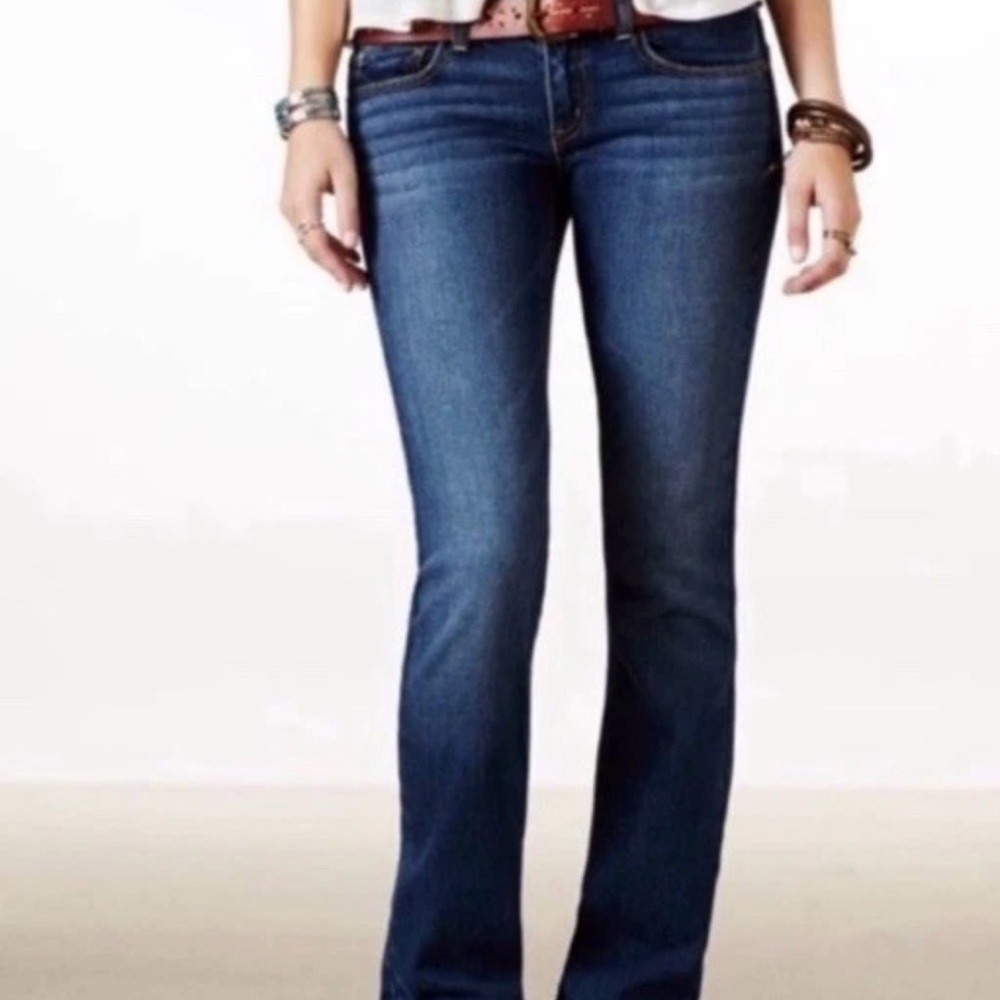 American Eagle Artist Blue Jeans